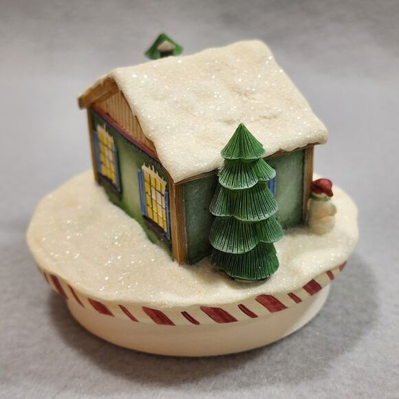 Our America Gift SANTA'S WORKSHOP #8041 By Debbie Mumm Candle Topper Collection - Picture 4 of 13